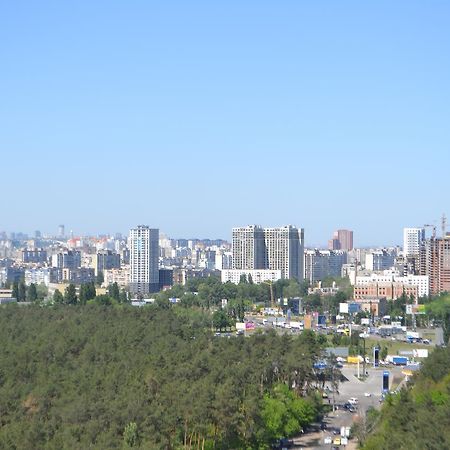 апартаменты Киев Екстериор снимка